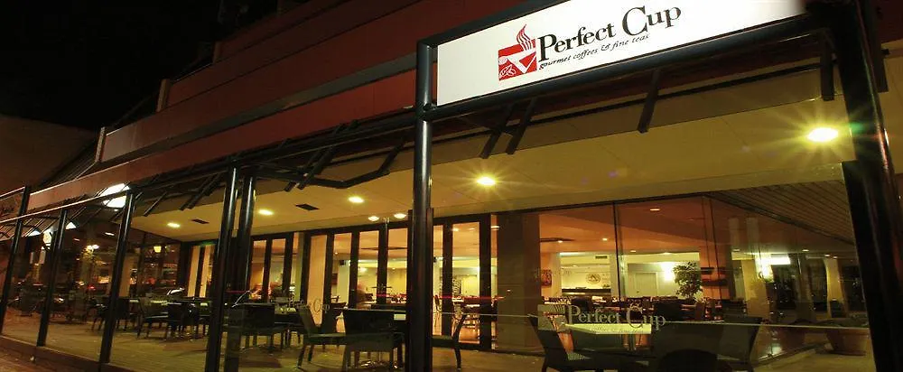 Comfort Hotel Adelaide Meridien North Adelaide 3*,  Australia